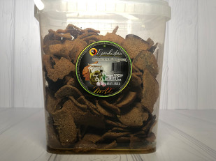 Сурские гренки Баварские колбаски (100 гр): Ведро Ржаные гренки с малосольным огурчиком