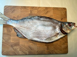 Диспенсеры для снеков: Лещ цимлянский вяленый (700-800 гр)