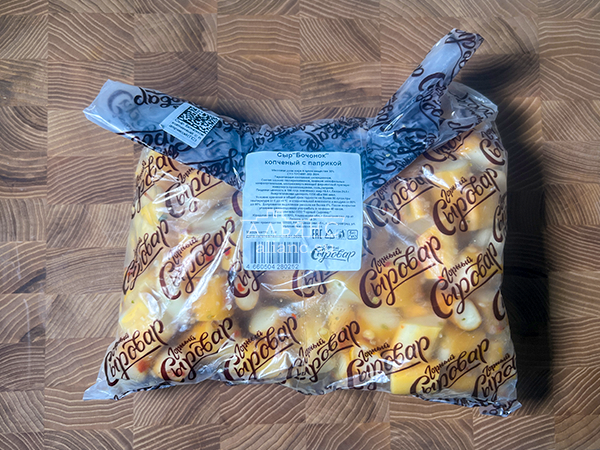 Сыр 1 кг ГОРНЫЙ СЫРОВАР (Бочонок копчёный с паприкой) в Красноармейске